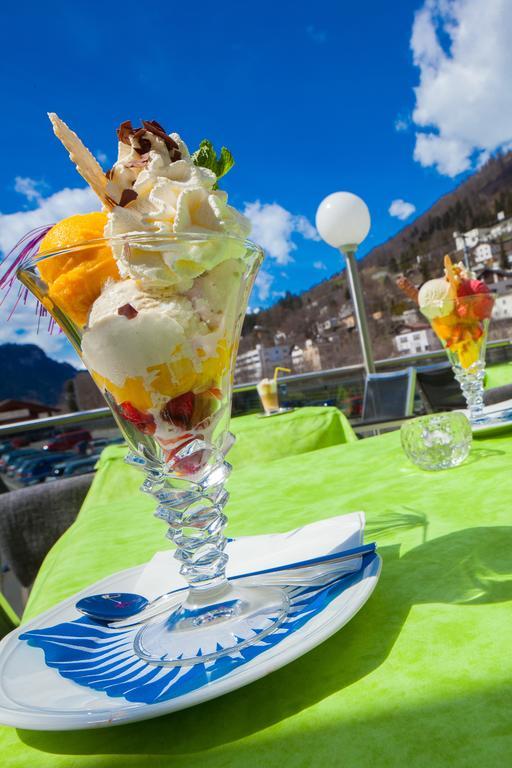 Hotel Raetia Ilanz/Glion ภายนอก รูปภาพ