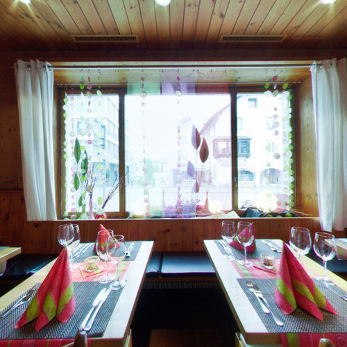 Hotel Raetia Ilanz/Glion ภายนอก รูปภาพ